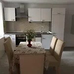 Lejlighed Goja *