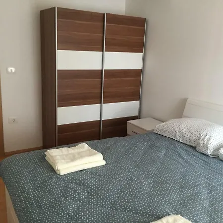 Goja Apartman *